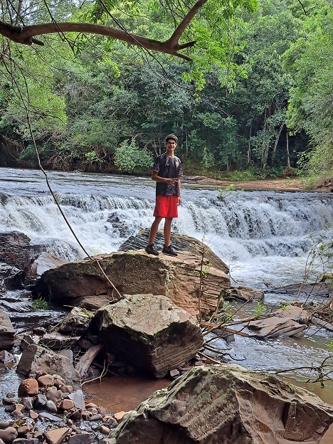 Cachoeira chamada de Arroio Não Sabia