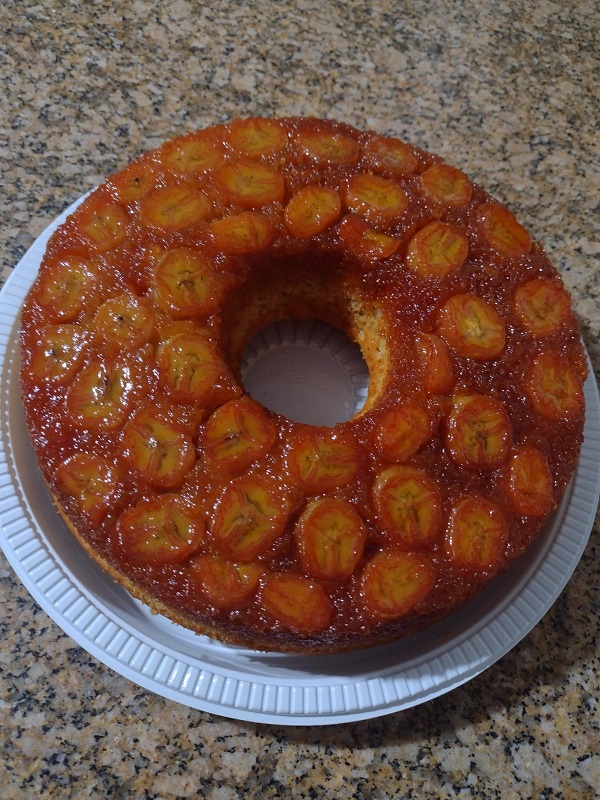 Massa branca amanteigada Banana caramelada